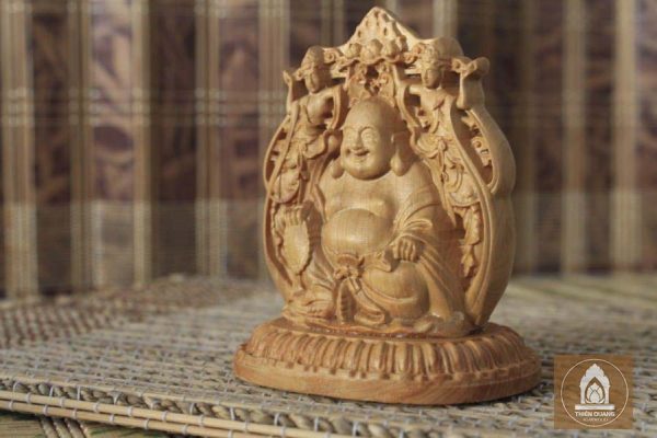 Big Sale 22 Tượng trầm hương Nha Trang treo lên ô tô