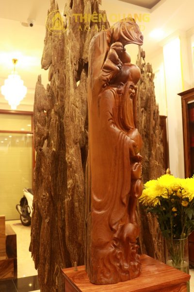 Trầm Hương Thiên Quang