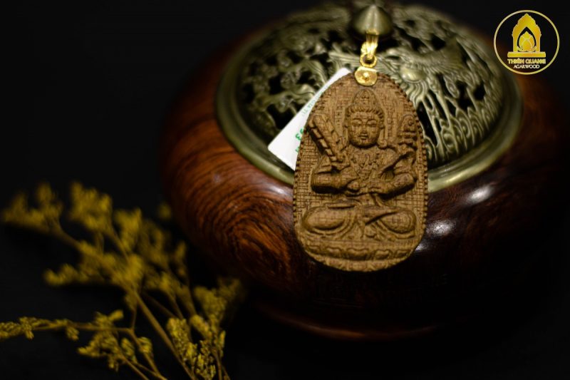 Trầm Hương Thiên Quang