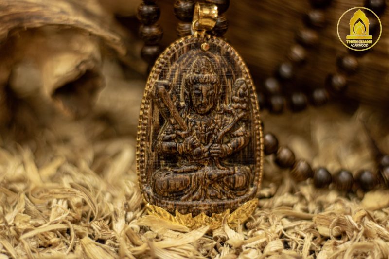 Trầm Hương Thiên Quang